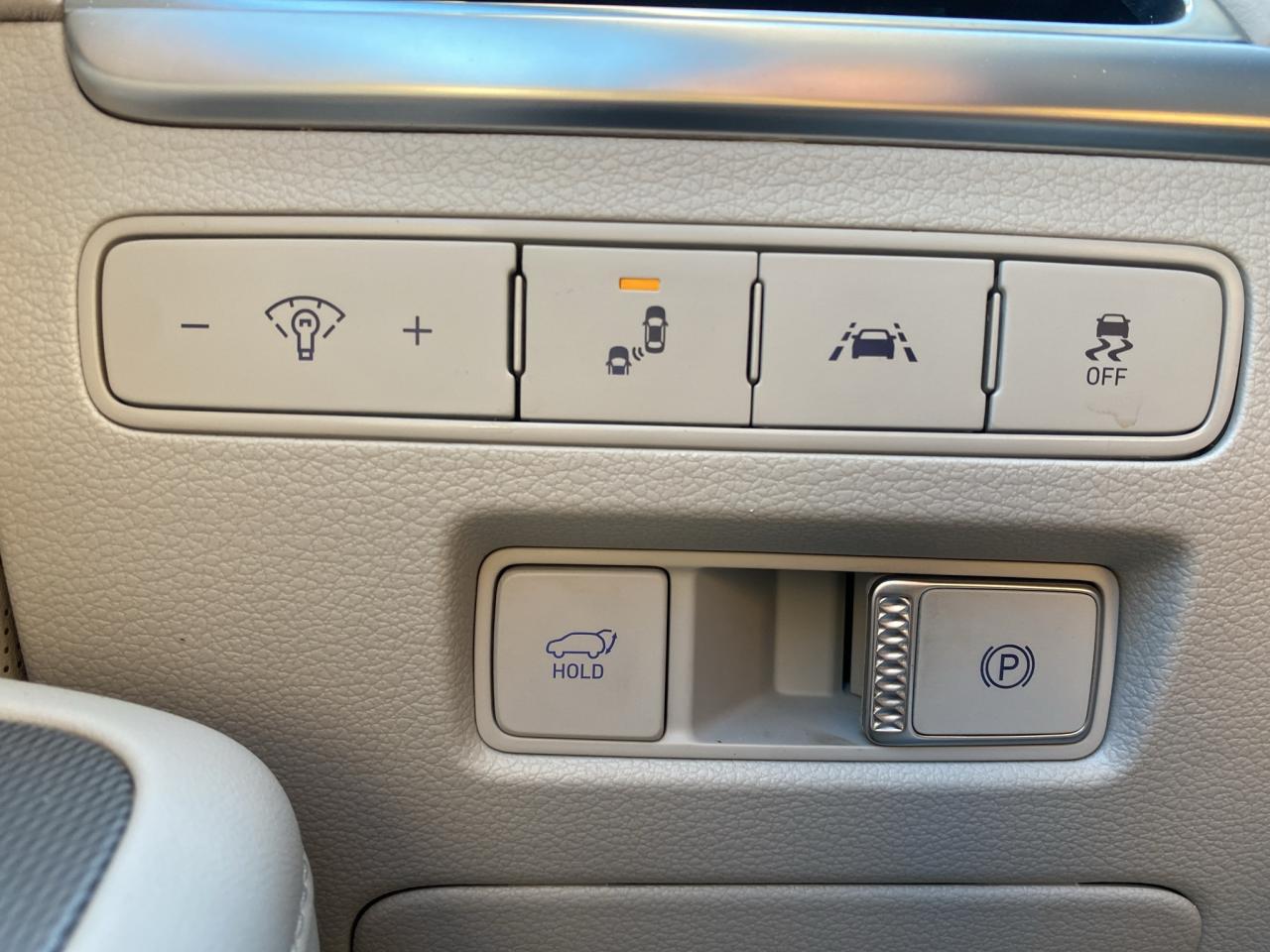 2022 Hyundai PALISADE Ultimate Calligraphy 7-Passenger AWD Photo