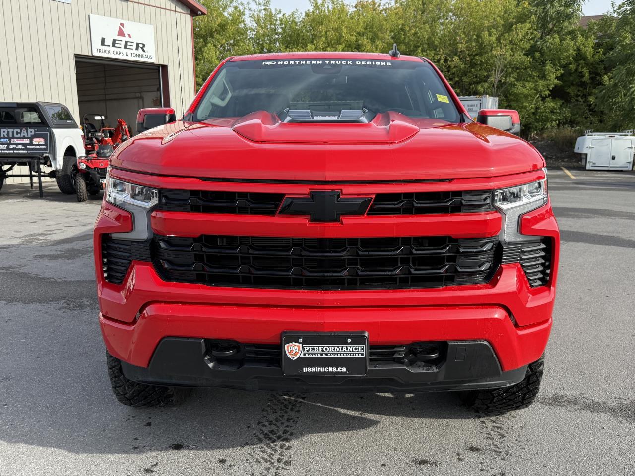 2025 Chevrolet Silverado 1500 LT BDS LIFT/WHEEL/TIRE/LEATHER PKG!! Photo