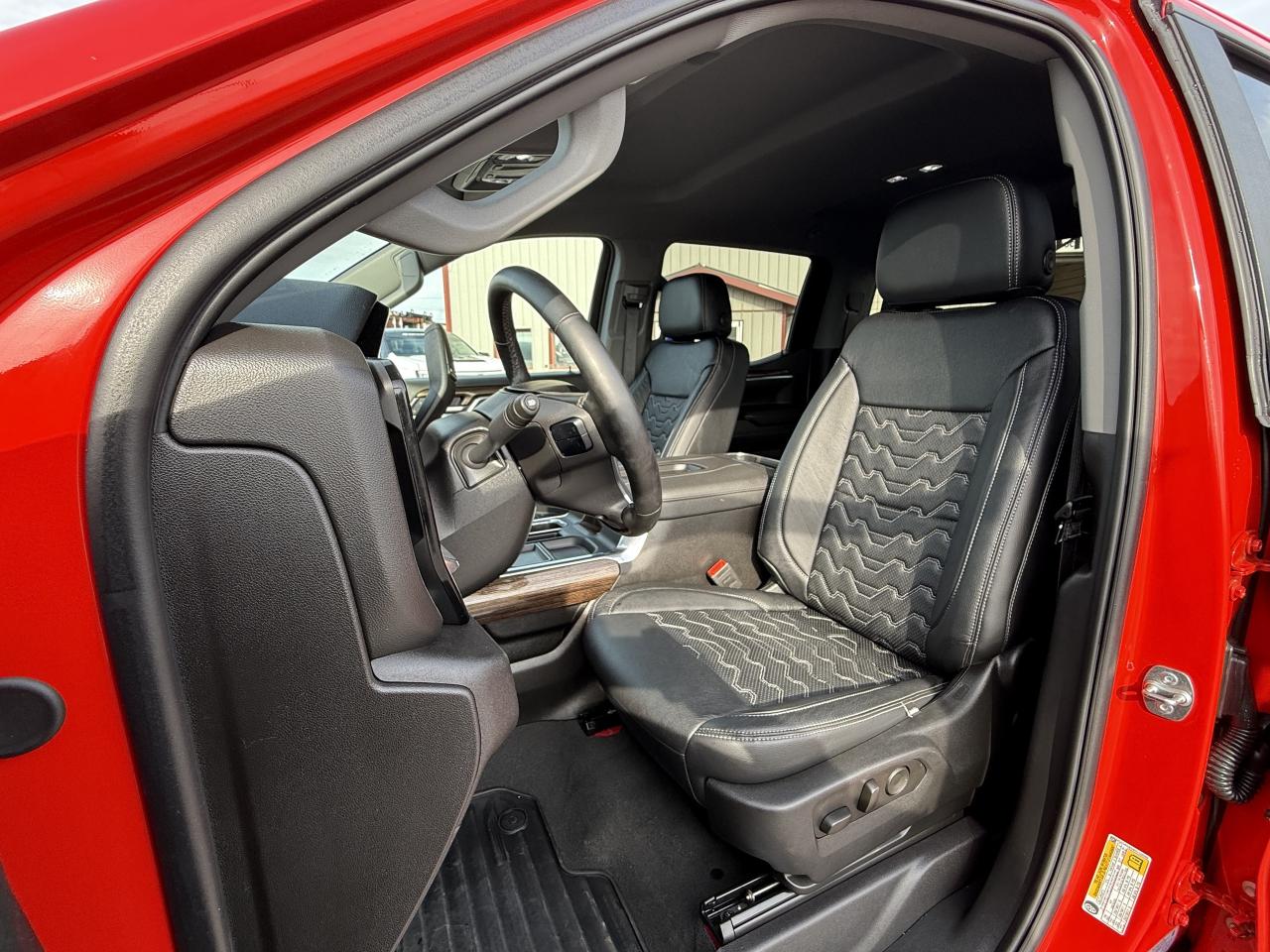 2025 Chevrolet Silverado 1500 LT BDS LIFT/WHEEL/TIRE/LEATHER PKG!! Photo