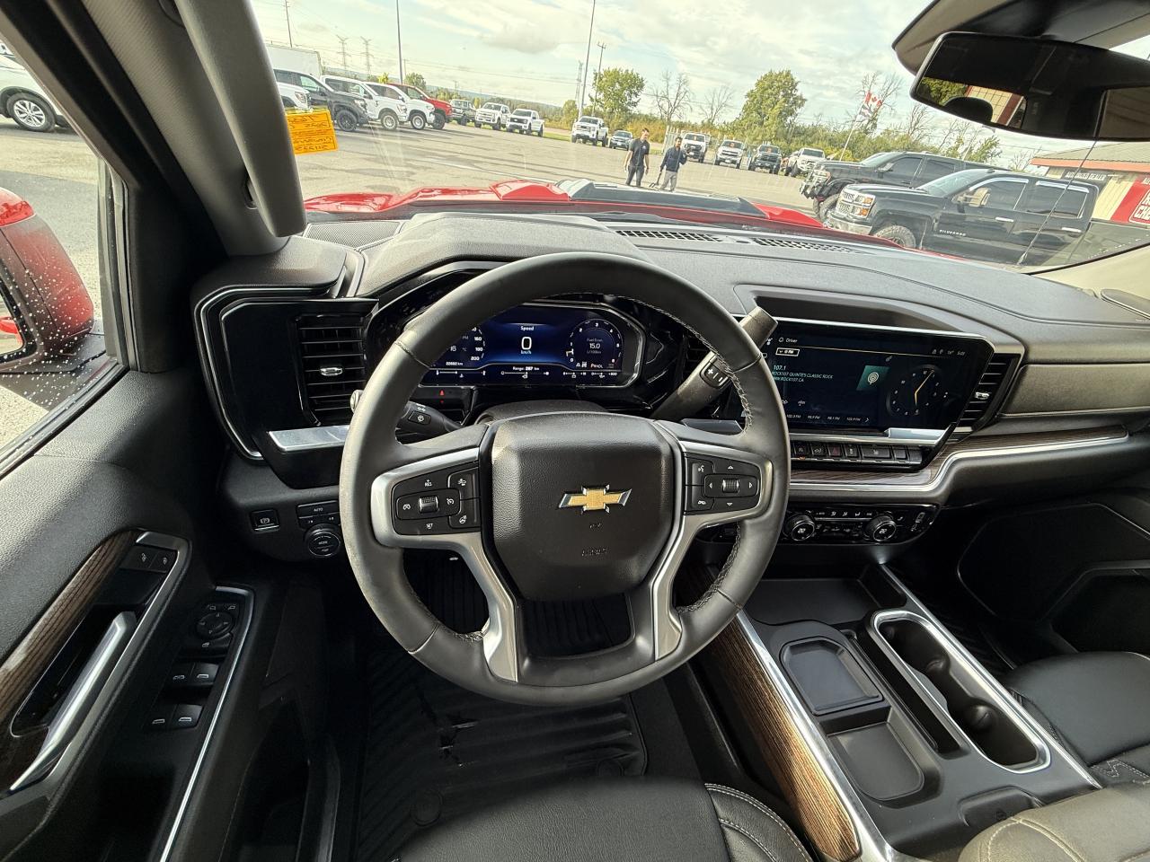 2025 Chevrolet Silverado 1500 LT BDS LIFT/WHEEL/TIRE/LEATHER PKG!! Photo