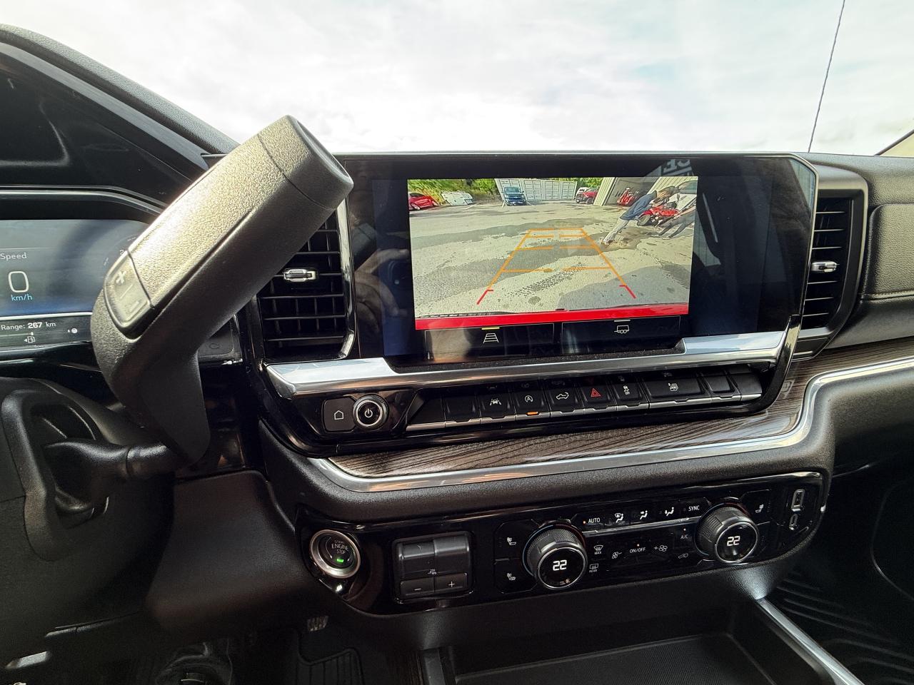 2025 Chevrolet Silverado 1500 LT BDS LIFT/WHEEL/TIRE/LEATHER PKG!! Photo