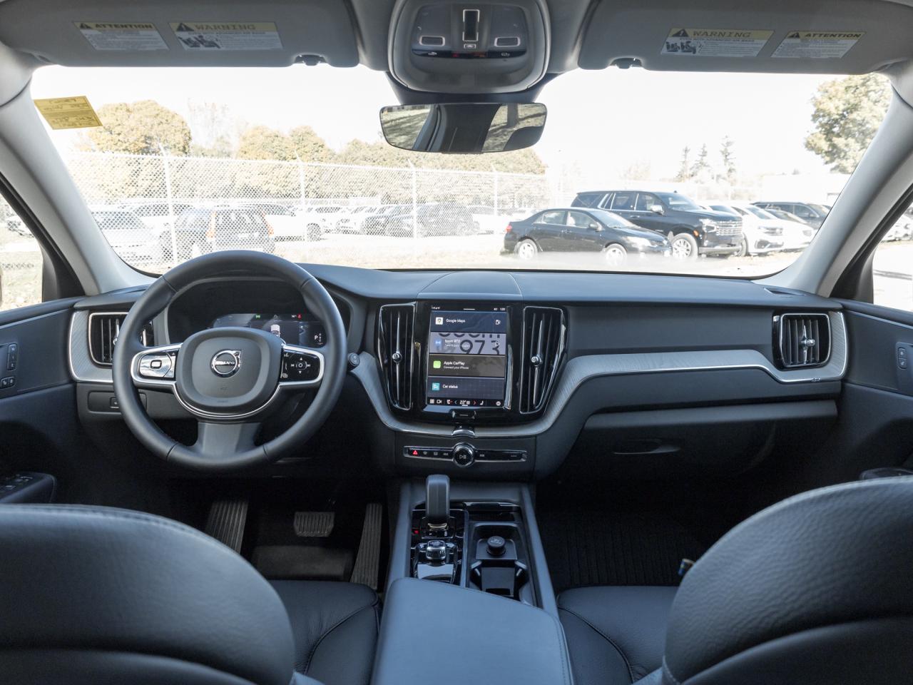 2025 Volvo XC60 B5 AWD Plus  NEARLY NEW  CPO  19" ALLOY WHEELS Photo