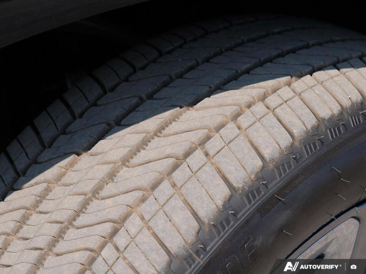 2021 GMC Yukon DenaliDENALI, 6.2L, NAV, ROOF, 1-OWNER, CERTIFIED! Photo