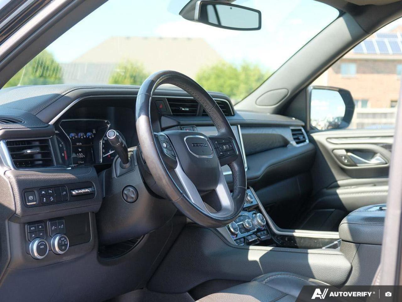 2021 GMC Yukon DenaliDENALI, 6.2L, NAV, ROOF, 1-OWNER, CERTIFIED! Photo