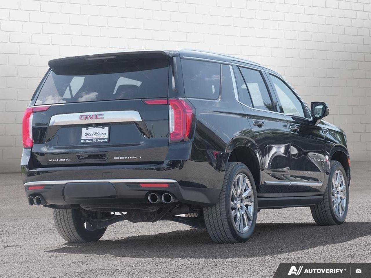 2021 GMC Yukon DenaliDENALI, 6.2L, NAV, ROOF, 1-OWNER, CERTIFIED! Photo