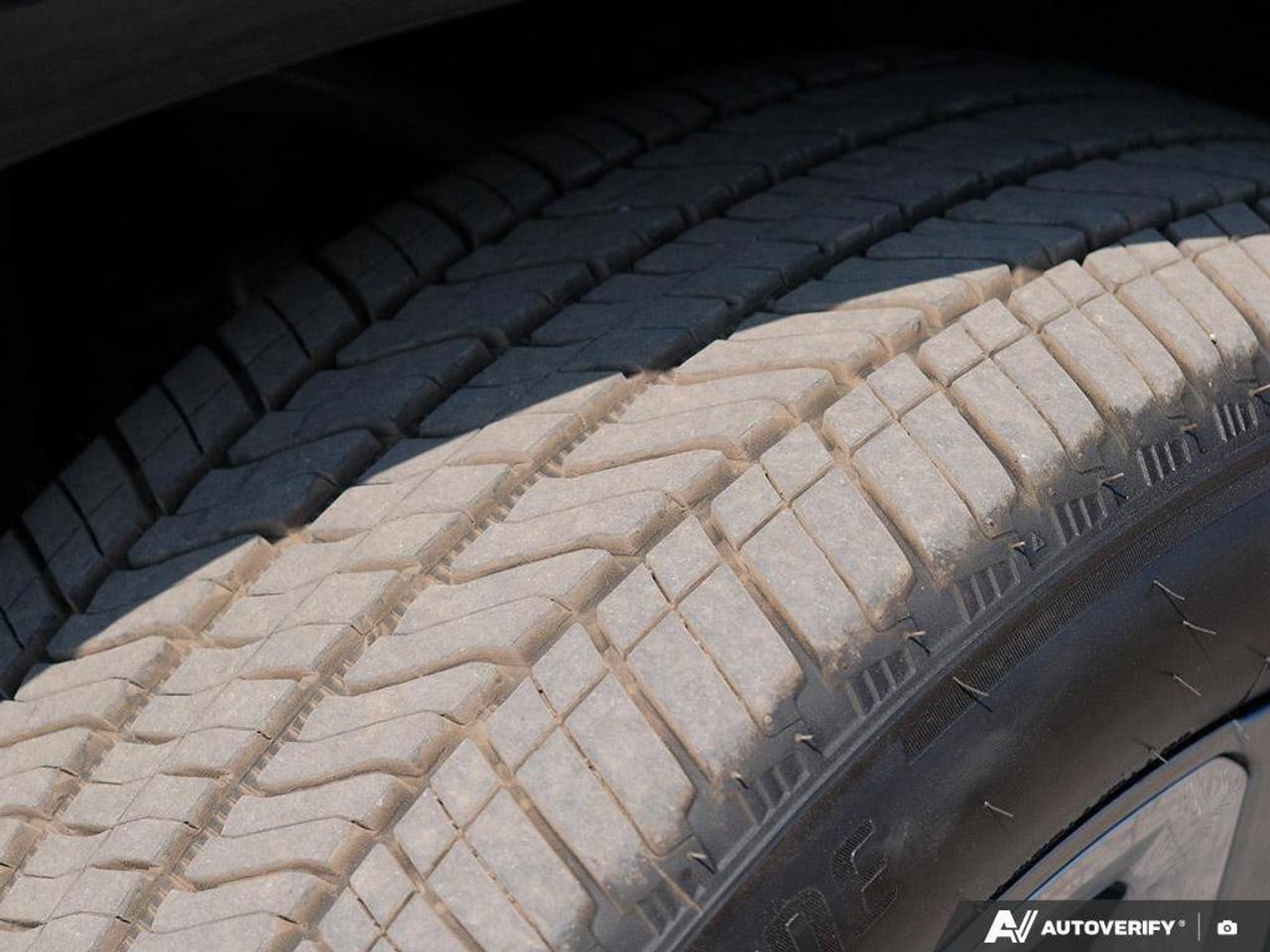 2021 GMC Yukon DenaliDENALI, 6.2L, NAV, ROOF, 1-OWNER, CERTIFIED! Photo