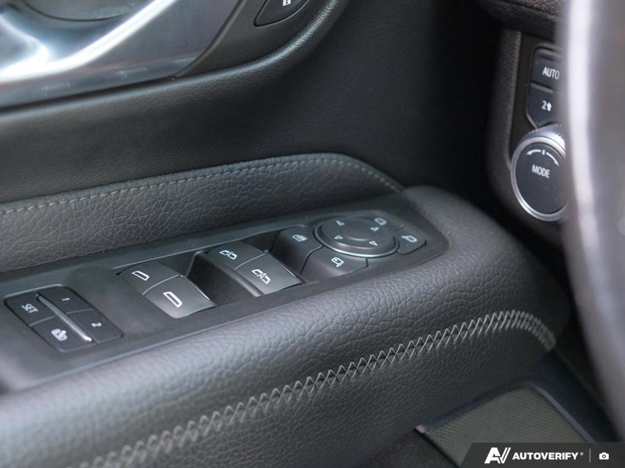 2021 GMC Yukon DenaliDENALI, 6.2L, NAV, ROOF, 1-OWNER, CERTIFIED! Photo