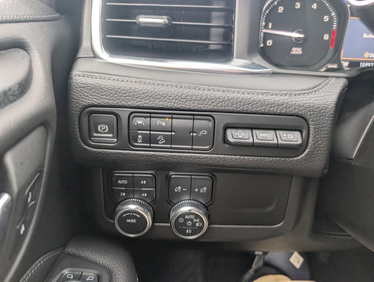 2021 GMC Yukon DenaliDENALI, 6.2L, NAV, ROOF, 1-OWNER, CERTIFIED! Photo