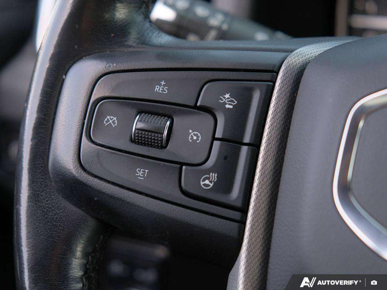 2021 GMC Yukon DENALI, 6.2L, NAV, ROOF, 1-OWNER, CERTIFIED! Photo