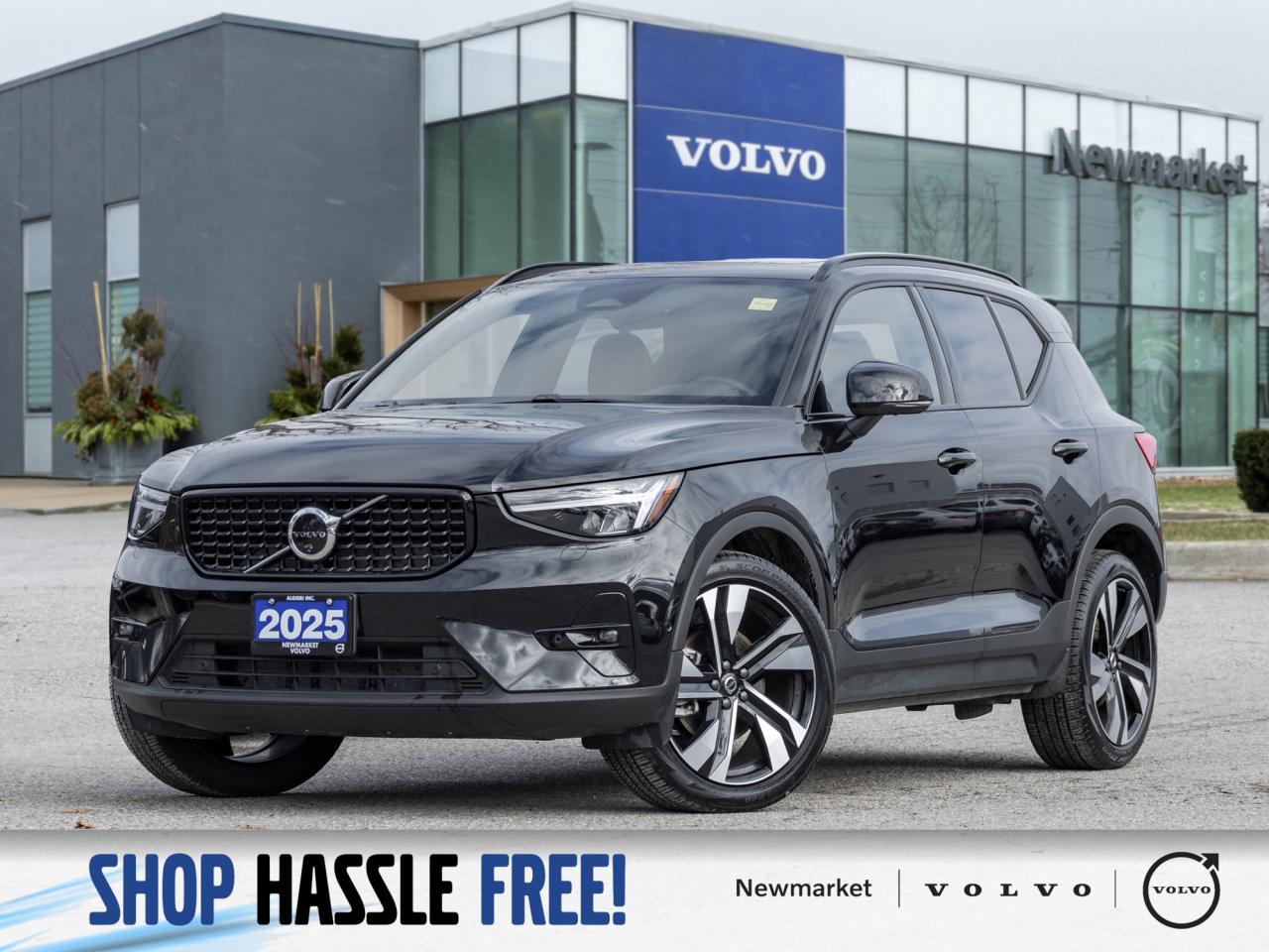 2025 Volvo XC40 B5 AWD PLUS  20" ALLOY WHEELS  CLIMATE PACK  CPO Photo