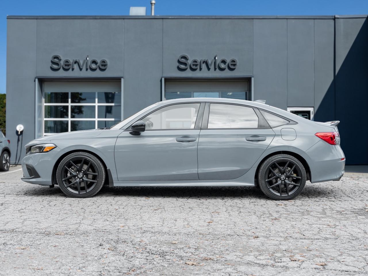 2022 Honda Civic Si Sedan Manual /SAFETY CERTIFIED/BOSE Speakers/18'' Wheels Photo