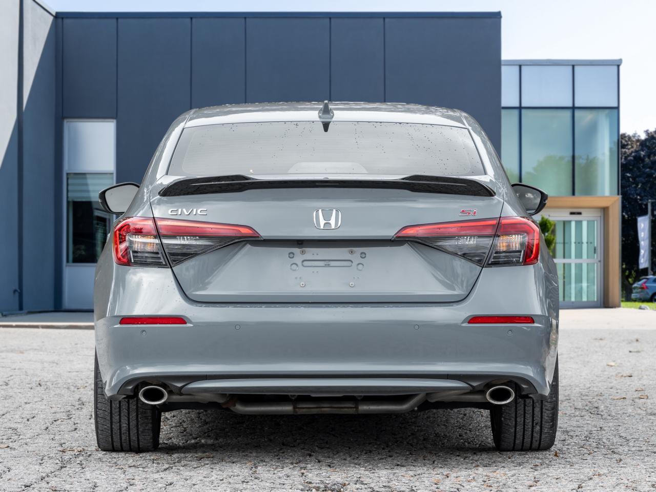 2022 Honda Civic Si Sedan Manual /SAFETY CERTIFIED/BOSE Speakers/18'' Wheels Photo