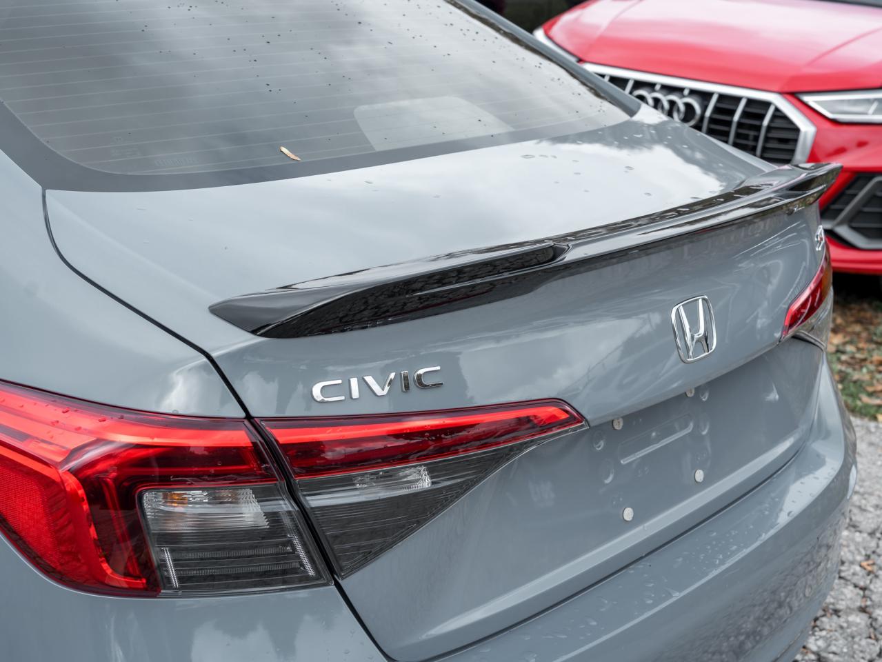 2022 Honda Civic Si Sedan Manual   SAFETY  FINANCE RATES FOR AS LOW AS 6.99% Photo