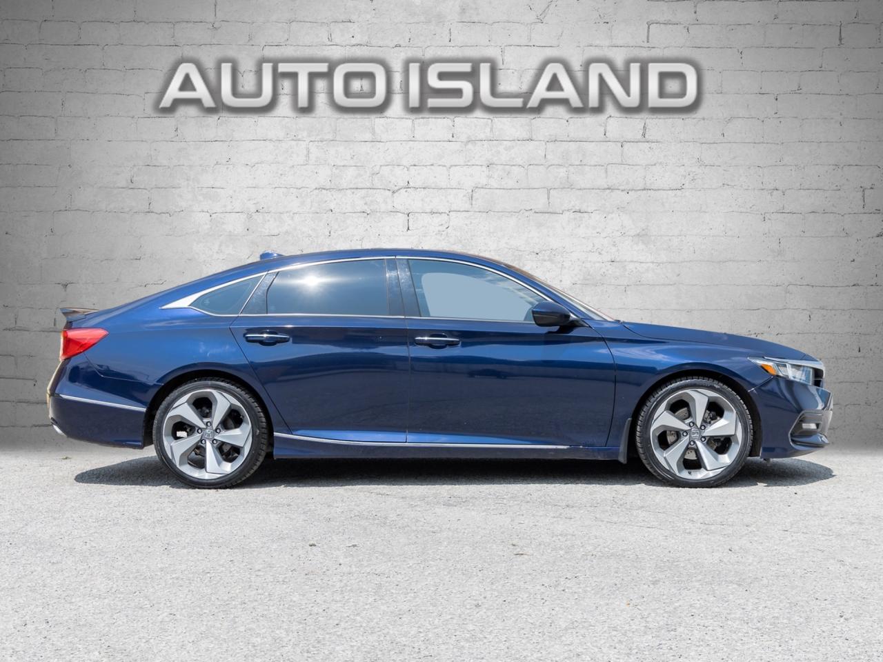 2018 Honda Accord Touring 1.5T -Head Up-Leather Vent Seats-Navi-Lane Photo2