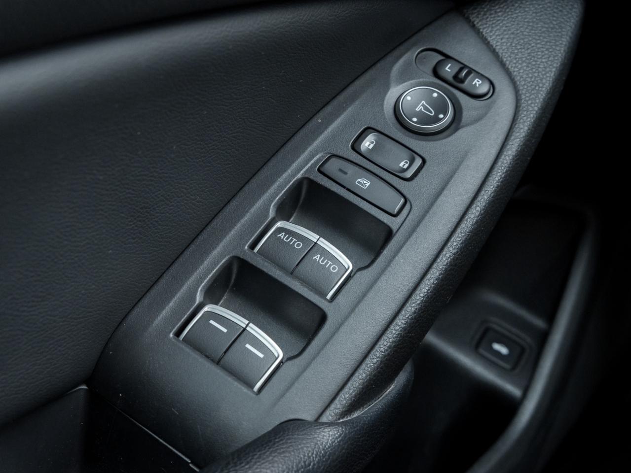 2018 Honda Accord Touring 1.5T -Head Up-Leather Vent Seats-Navi-Lane Photo