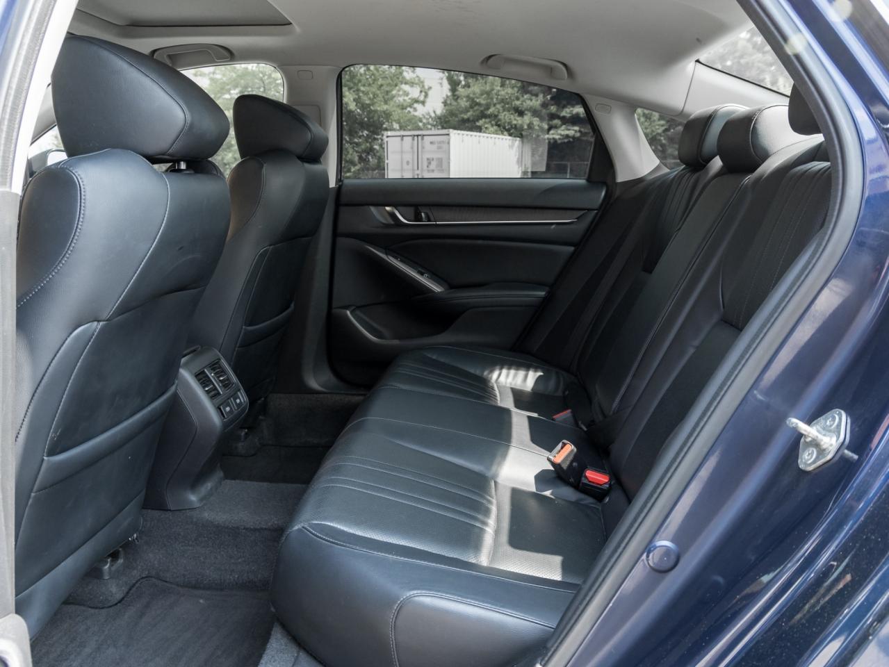 2018 Honda Accord Touring 1.5T -Head Up-Leather Vent Seats-Navi-Lane Photo