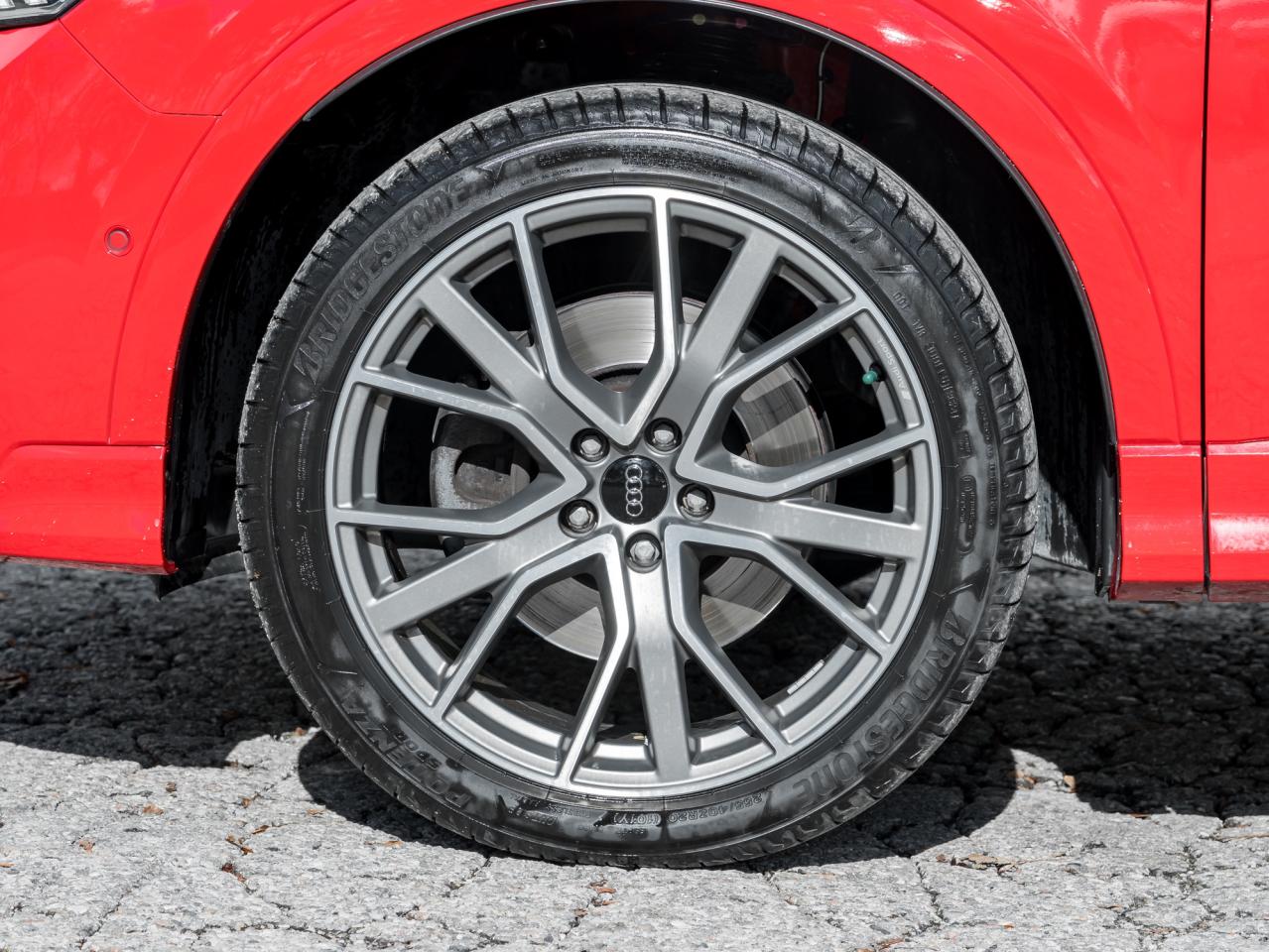 2019 Audi Q3 2.0 TFSI quattro Technik NEW BRAKES  S LINE SPORT Photo