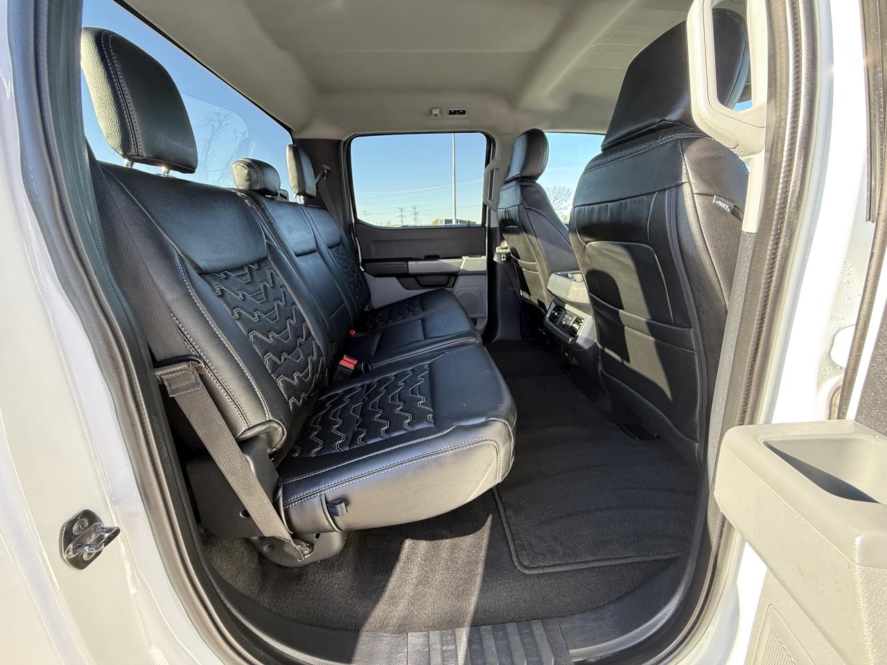 2023 Ford F-250 XLT BDS LEVEL/WHEEL/TIRE/LEATHER PKG!! Photo