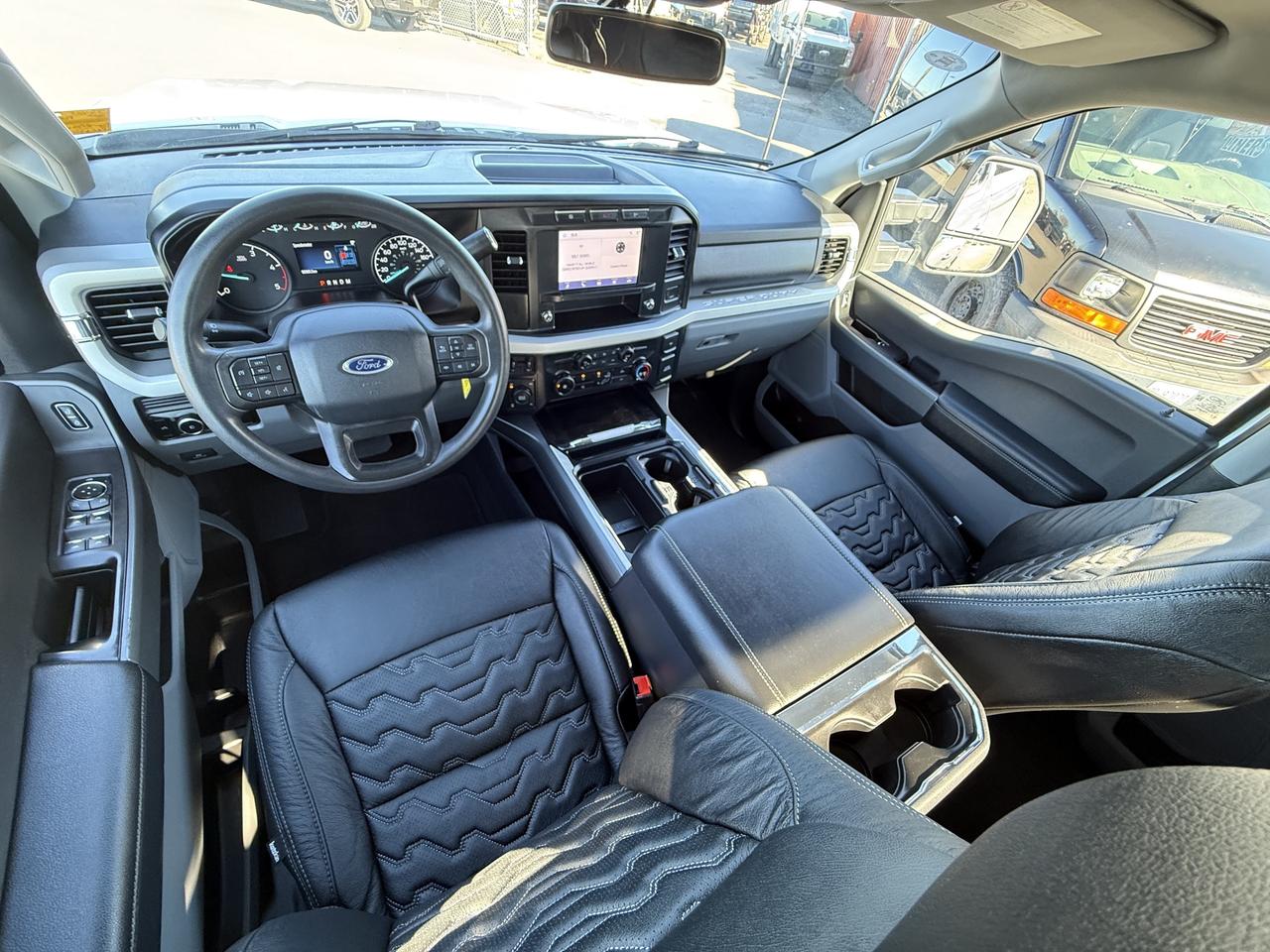 2023 Ford F-250 XLT BDS LEVEL/WHEEL/TIRE/LEATHER PKG!! Photo