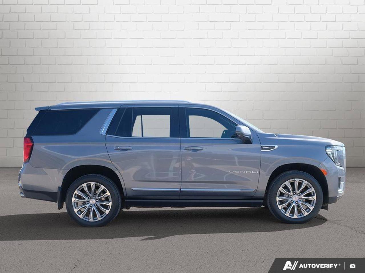 2021 GMC Yukon DenaliDENALI, 6.2L, NAV, ROOF, HTD/COOL, 1-OWNER! Photo