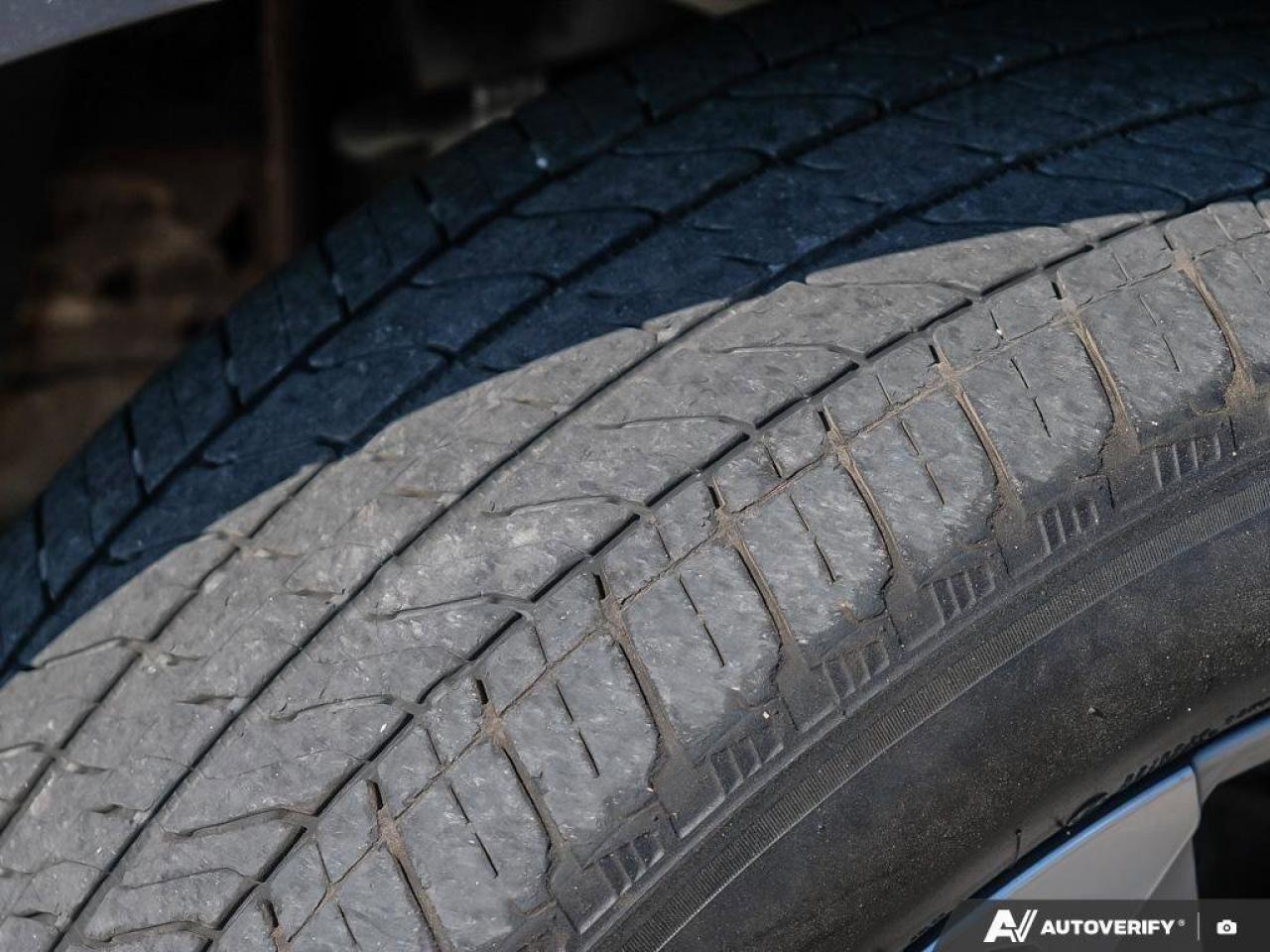 2021 GMC Yukon DenaliDENALI, 6.2L, NAV, ROOF, HTD/COOL, 1-OWNER! Photo