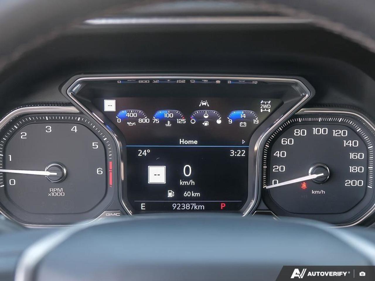 2021 GMC Yukon DenaliDENALI, 6.2L, NAV, ROOF, HTD/COOL, 1-OWNER! Photo