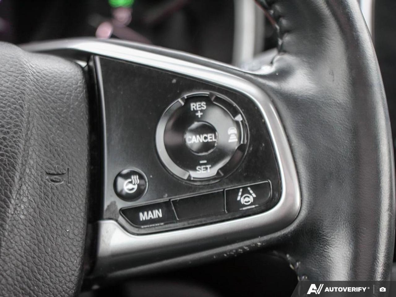 2020 Honda CR-V TouringAWD, SUNROOF, NAV, CARPLAY, POWER TAILGATE, Photo