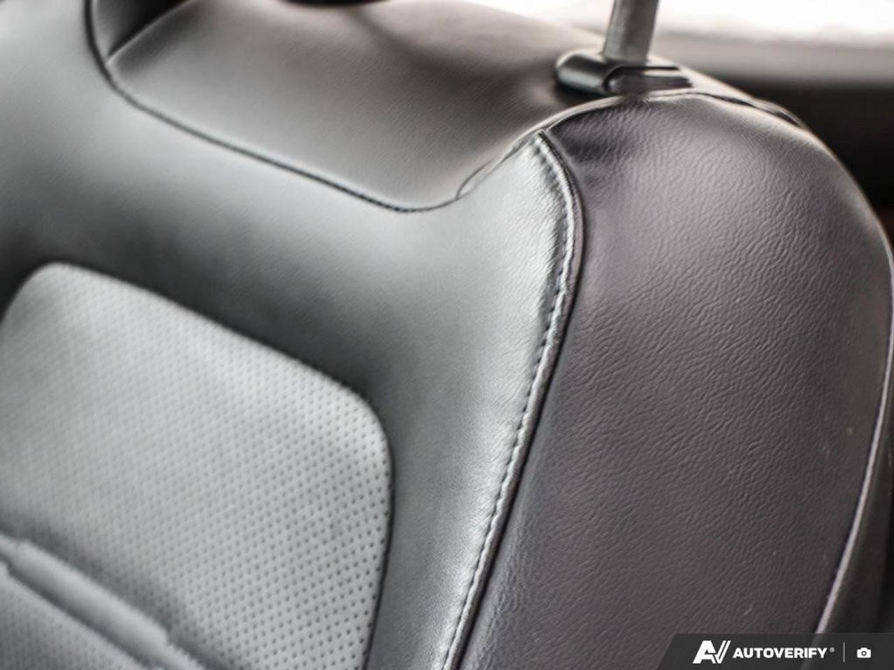 2020 Honda CR-V TouringAWD, SUNROOF, NAV, CARPLAY, POWER TAILGATE, Photo