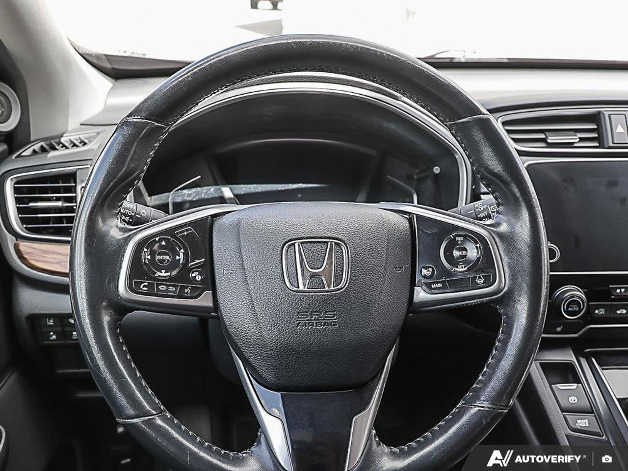 2020 Honda CR-V TouringAWD, SUNROOF, NAV, CARPLAY, POWER TAILGATE, Photo