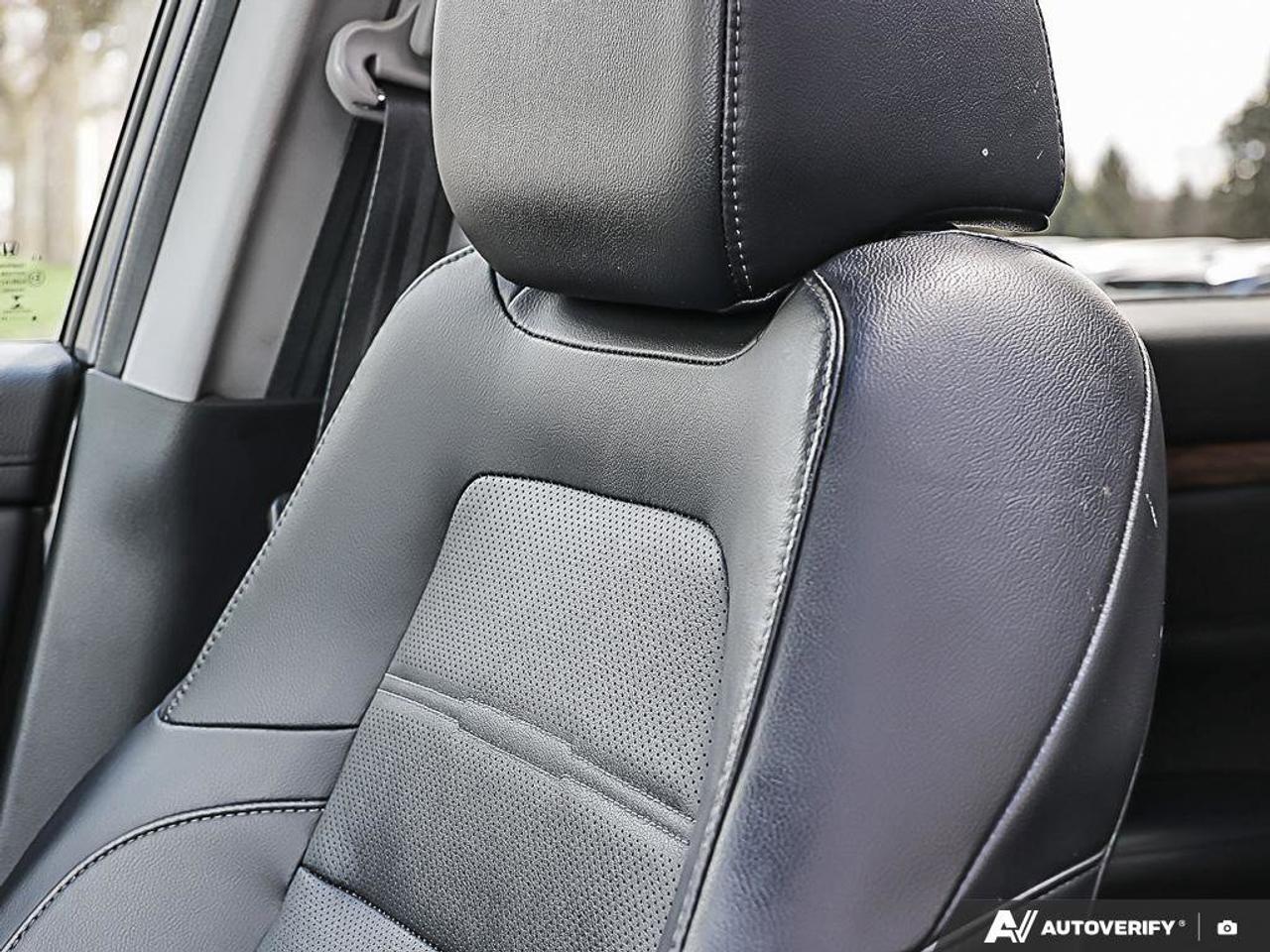 2020 Honda CR-V TouringAWD, SUNROOF, NAV, CARPLAY, POWER TAILGATE, Photo