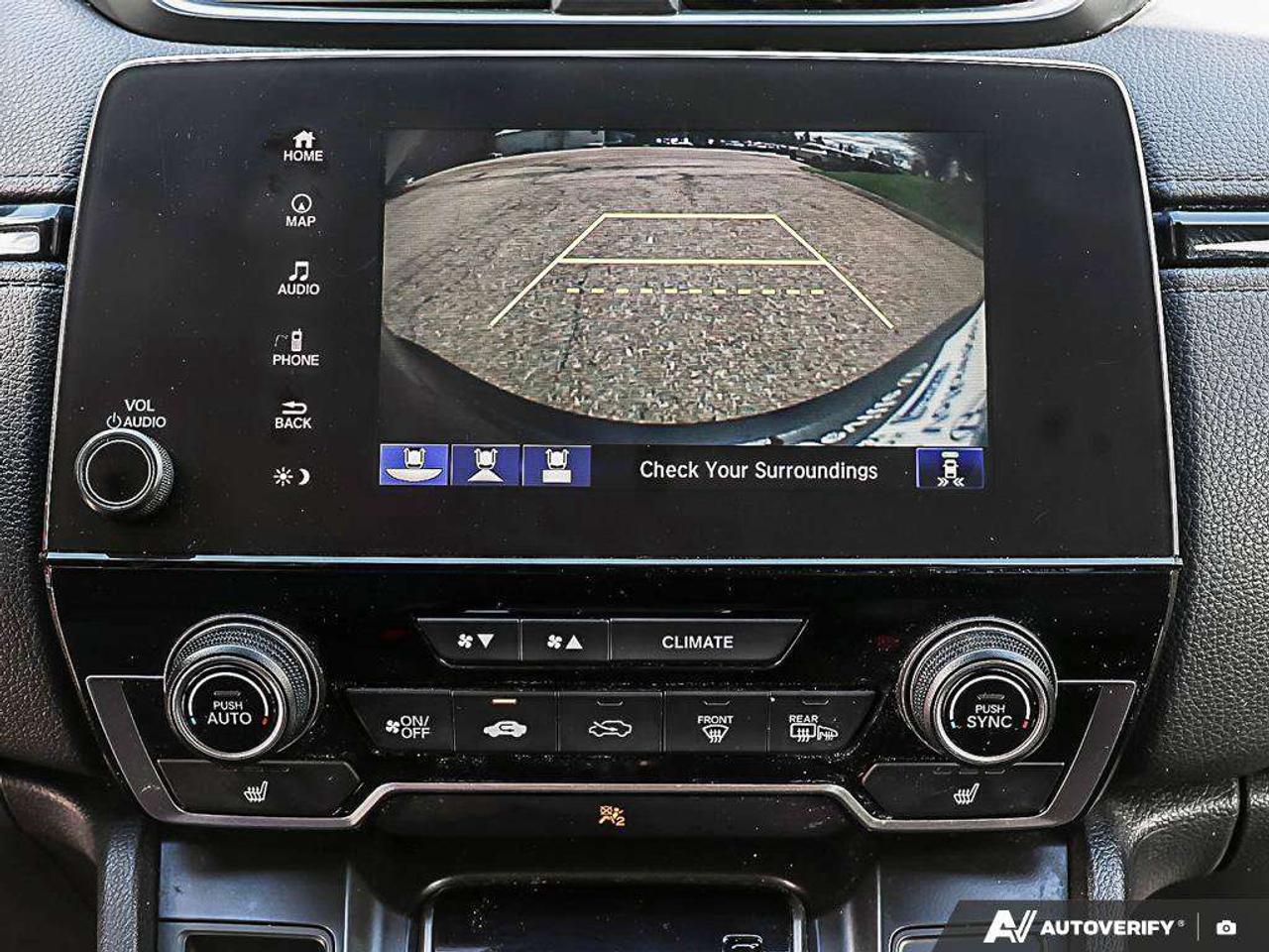 2020 Honda CR-V TouringAWD, SUNROOF, NAV, CARPLAY, POWER TAILGATE, ADAPTIVE CRUISE Photo