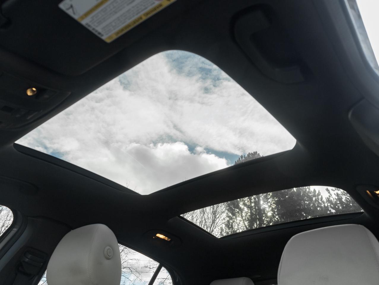 2015 Mercedes-Benz GLA-Class 4MATIC 4dr GLA 250  PREMIUM PLUS PACK  SAFETY CERT Photo