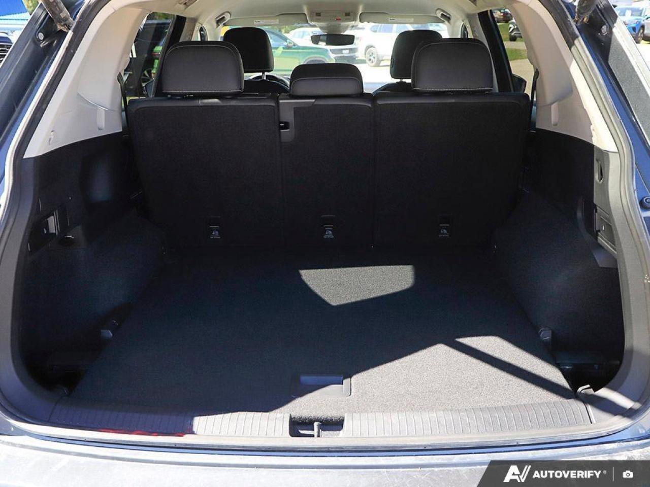 2023 Volkswagen Tiguan ComfortlineONE-OWNER, ACCIDENT-FREE, WIRELESS CARP Photo