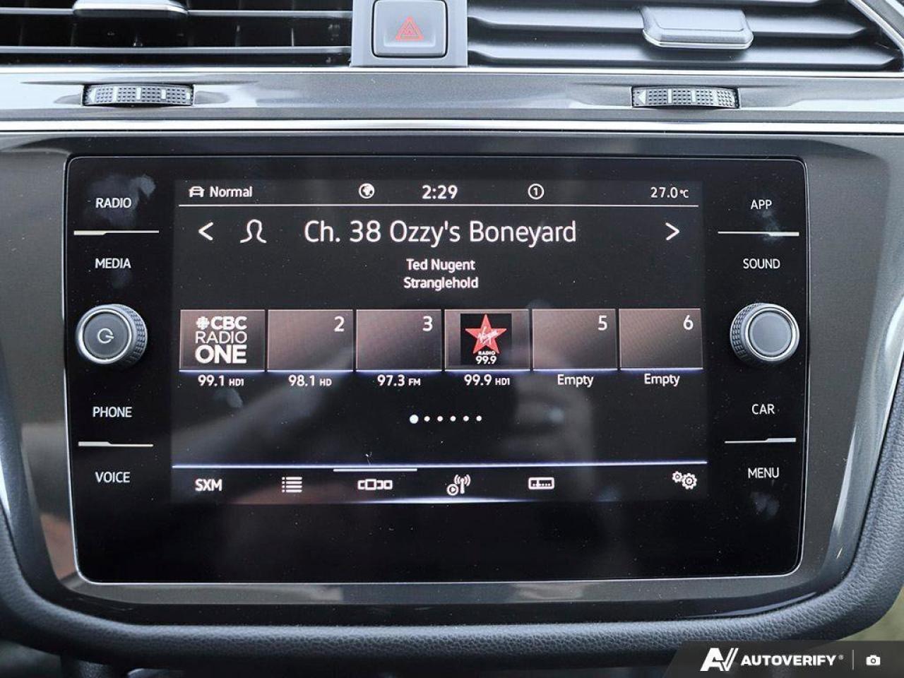 2023 Volkswagen Tiguan ComfortlineONE-OWNER, ACCIDENT-FREE, WIRELESS CARP Photo