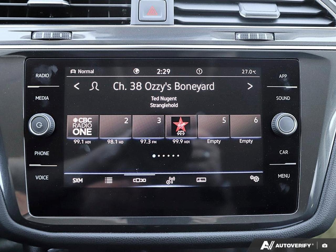 2023 Volkswagen Tiguan ComfortlineONE-OWNER, ACCIDENT-FREE, WIRELESS CARP Photo