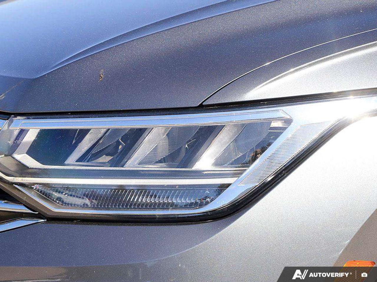 2023 Volkswagen Tiguan ComfortlineONE-OWNER, ACCIDENT-FREE, WIRELESS CARPLAY, HTD SEATS Photo