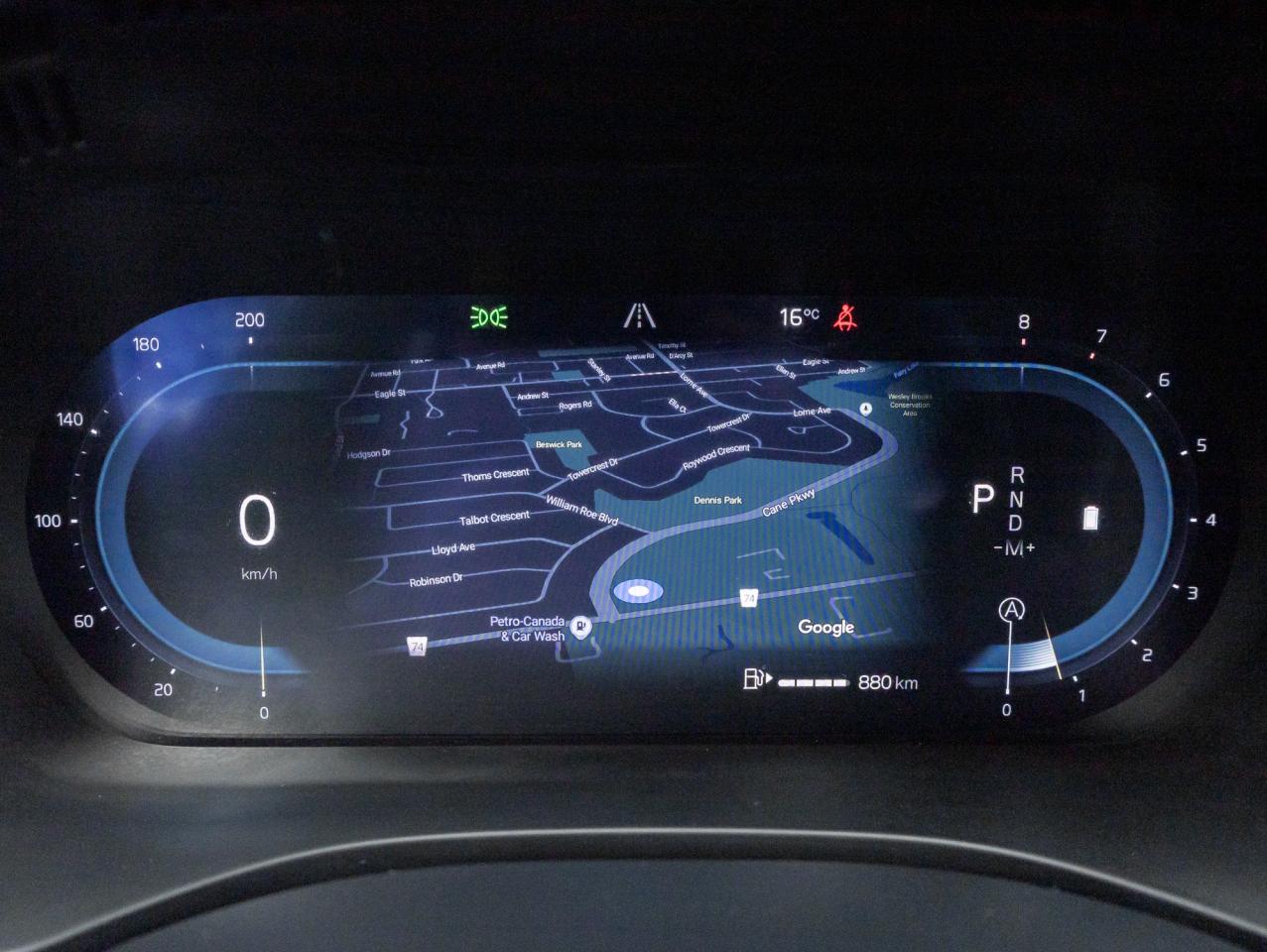 2025 Volvo XC60 B5 AWD Plus Dark Theme  20" ALLOY WHEELS  CPO Photo