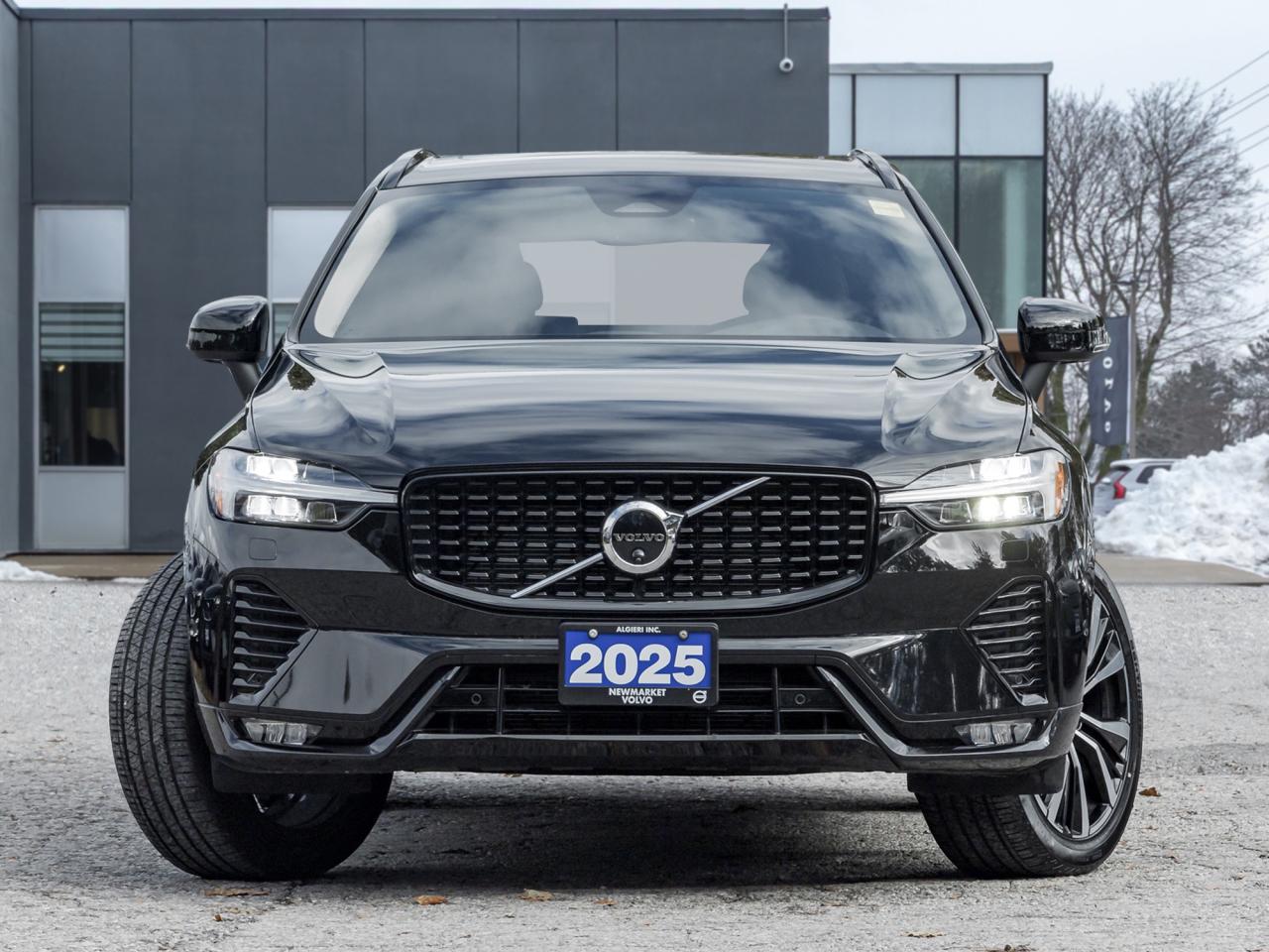 2025 Volvo XC60 B5 AWD Plus Dark Theme  20" ALLOY WHEELS  CPO Photo