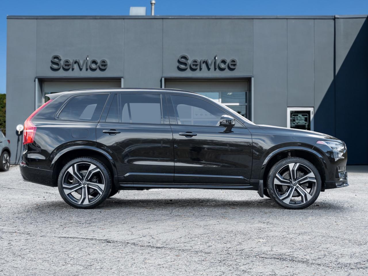 2021 Volvo XC90 T6 AWD R-Design 7-Seater-AIR SUSPENSION  22"WHEEL Photo4
