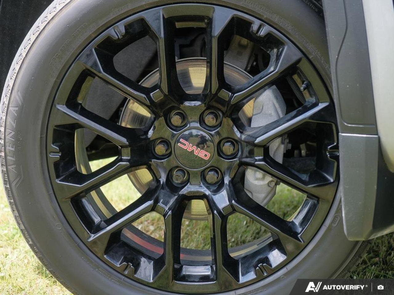 2023 GMC Sierra 1500 DenaliDENALI RESERVE, 5.3L, NAV, ROOF, LOADED, CLE Photo