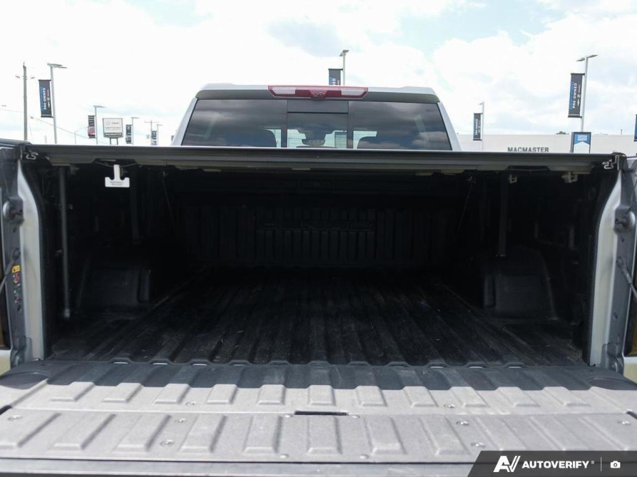 2023 GMC Sierra 1500 DenaliDENALI RESERVE, 5.3L, NAV, ROOF, LOADED, CLE Photo