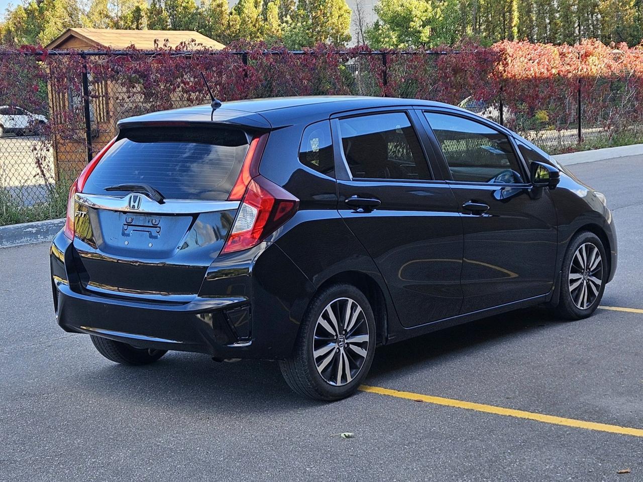 2015 Honda Fit 5DR HB CVT EX Photo