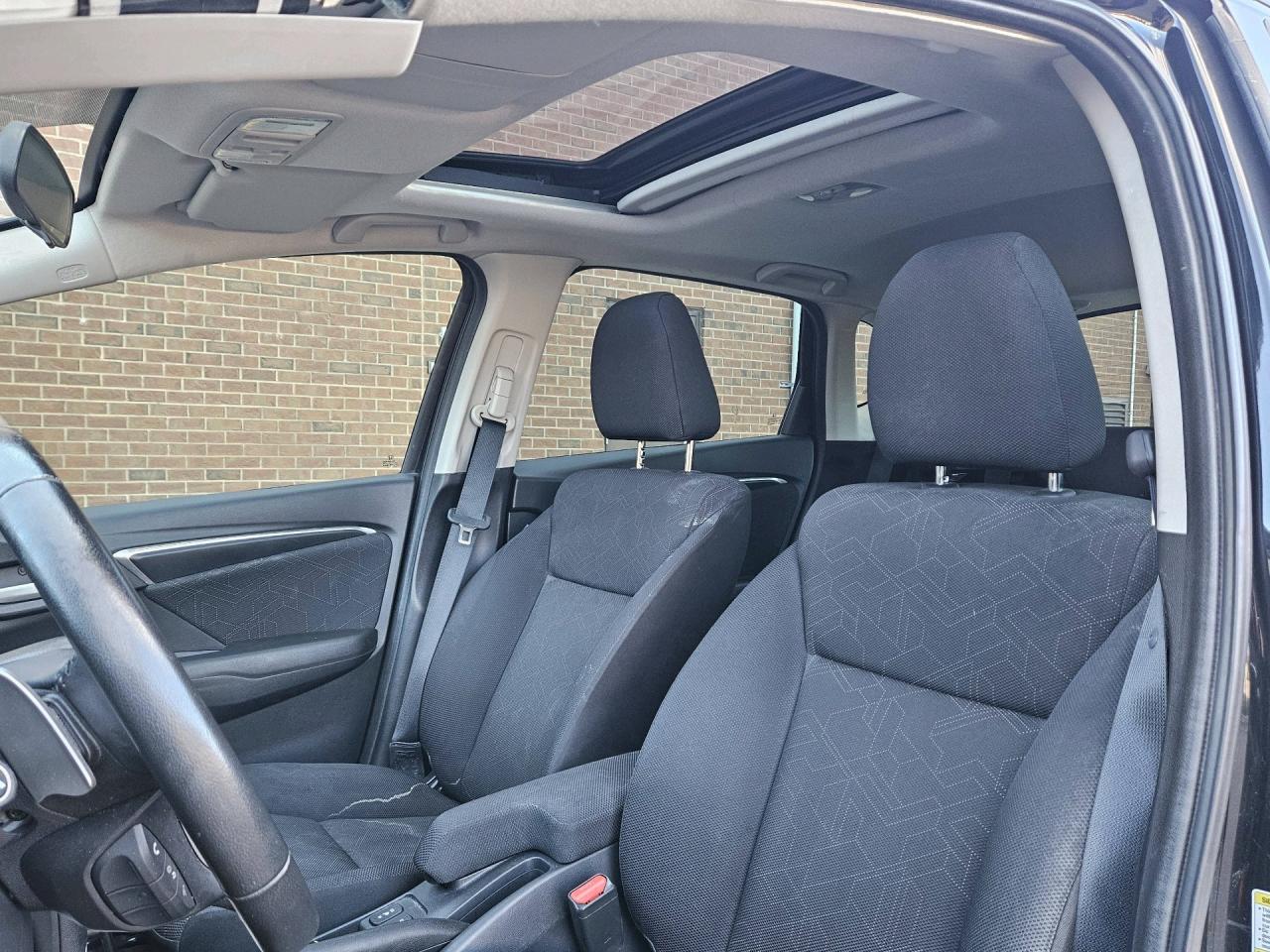 2015 Honda Fit 5DR HB CVT EX Photo