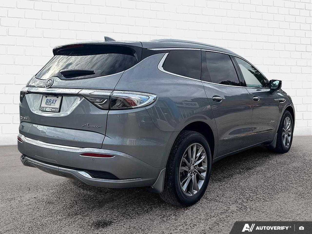2024 Buick Enclave Avenir   LOADED, TRAILERING PKG, HD SURROUND VISIO Photo4
