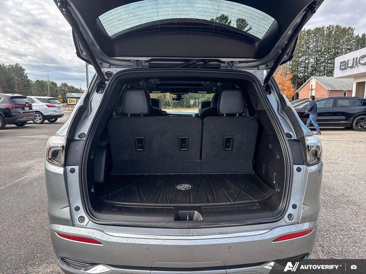 2024 Buick Enclave Avenir   LOADED, TRAILERING PKG, HD SURROUND VISIO Photo