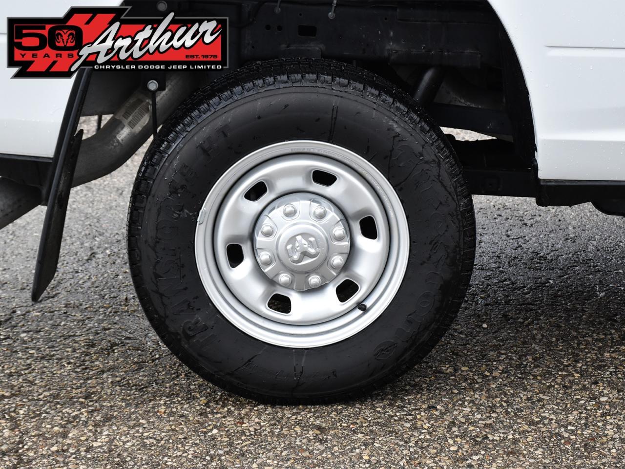 2024 RAM 2500 TRADESMAN CREW CAB 4X4 8FT BOX Photo