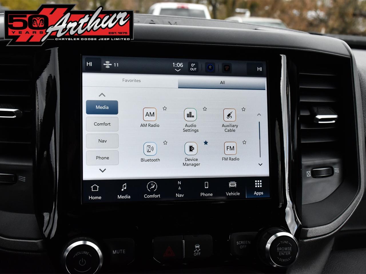 2024 RAM 2500 TRADESMAN CREW CAB 4X4 8FT BOX Photo