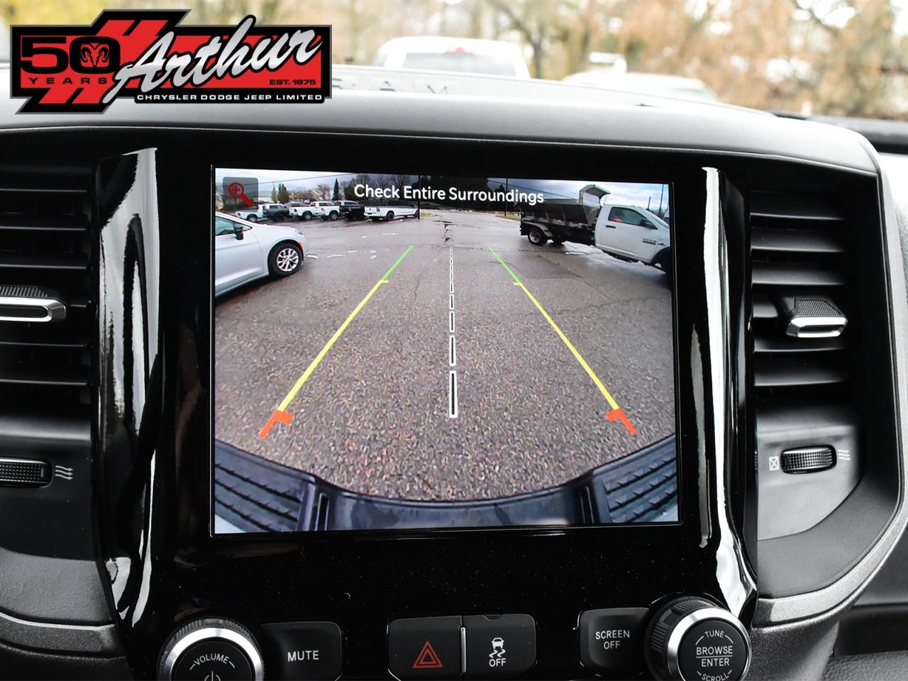 2024 RAM 2500 TRADESMAN CREW CAB 4X4 8FT BOX Photo