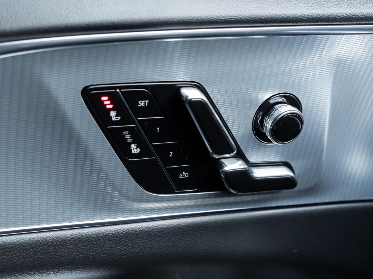 2024 Cadillac LYRIQ Tech ,ONE OWNER , ACCIDENT FREE Photo