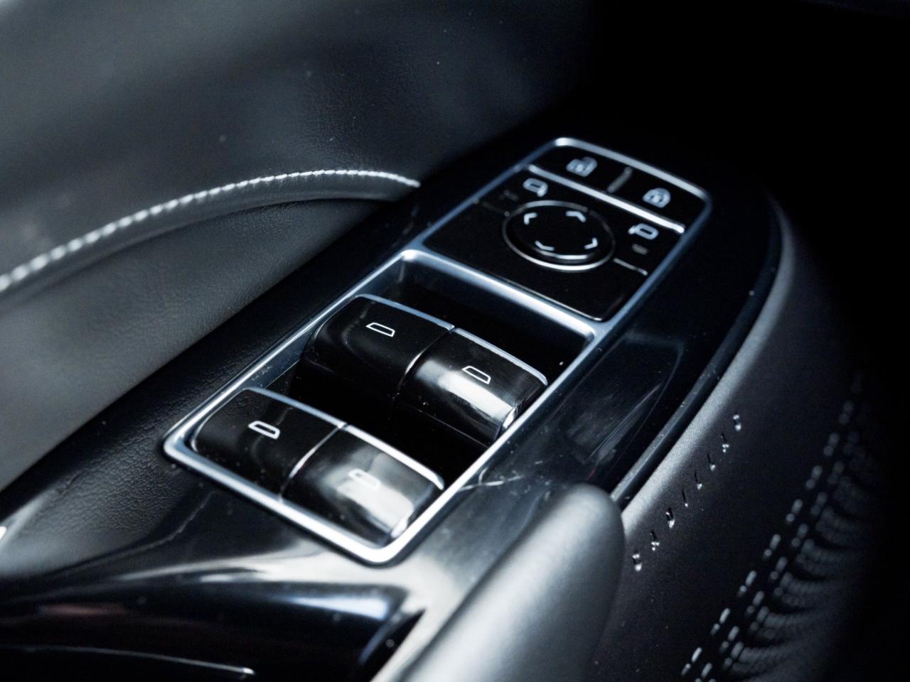 2024 Cadillac LYRIQ Tech ,ONE OWNER , ACCIDENT FREE Photo